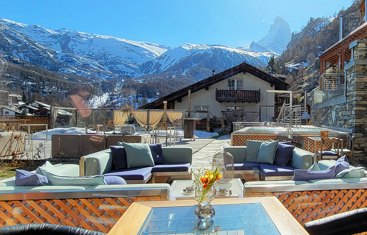 https://vpinvestments.blob.core.windows.net/images/spotlight/zermatt/Zermatt-Coeur-des-Alpes.jpg